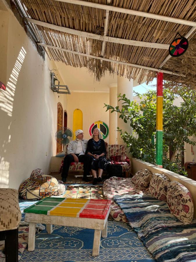 Bob Marley Bed & Breakfast & Restaurant Luxor Exterior photo