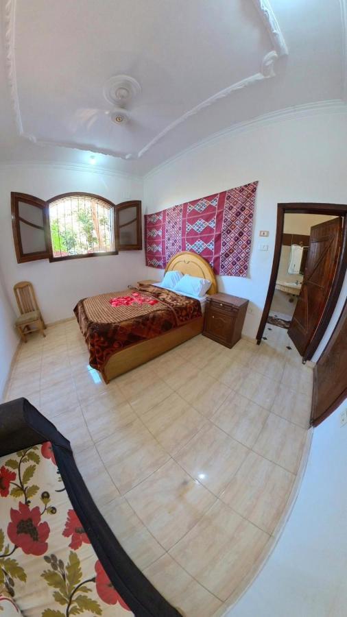 Bob Marley Bed & Breakfast & Restaurant Luxor Exterior photo
